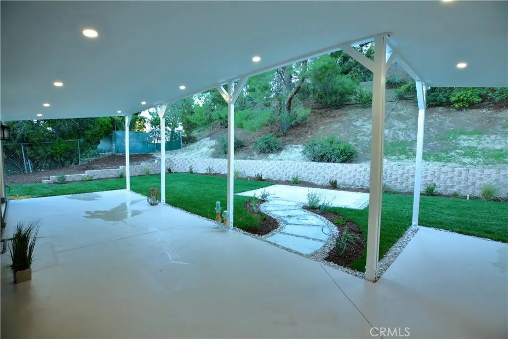 17350 Firma Court, Granada Hills, California 91344 home-pic-2